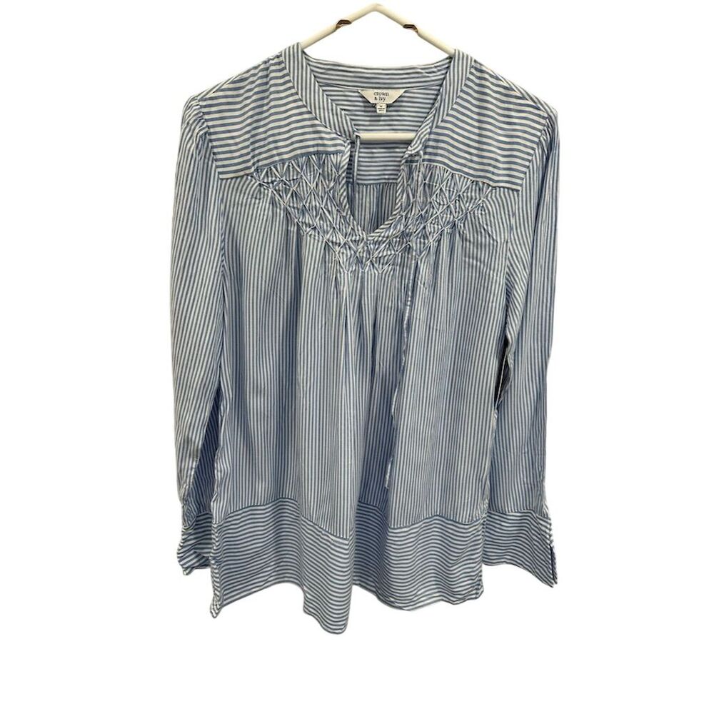 Crown & Ivy Women's Blue Striped V-Neck Blouse Standard M Long Sleeve Top